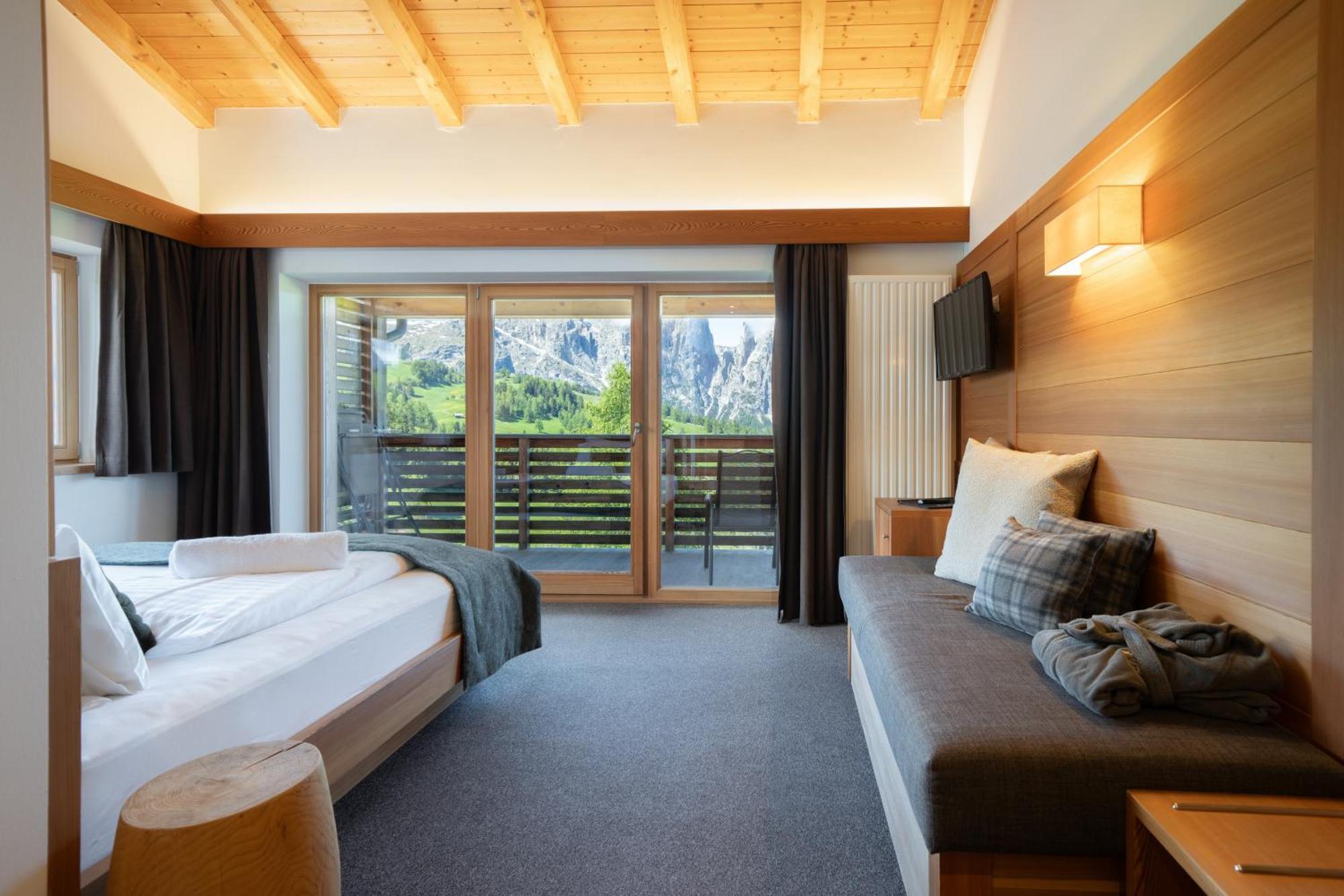 Berghotel Zorzi Алпе ди Сиуси Екстериор снимка