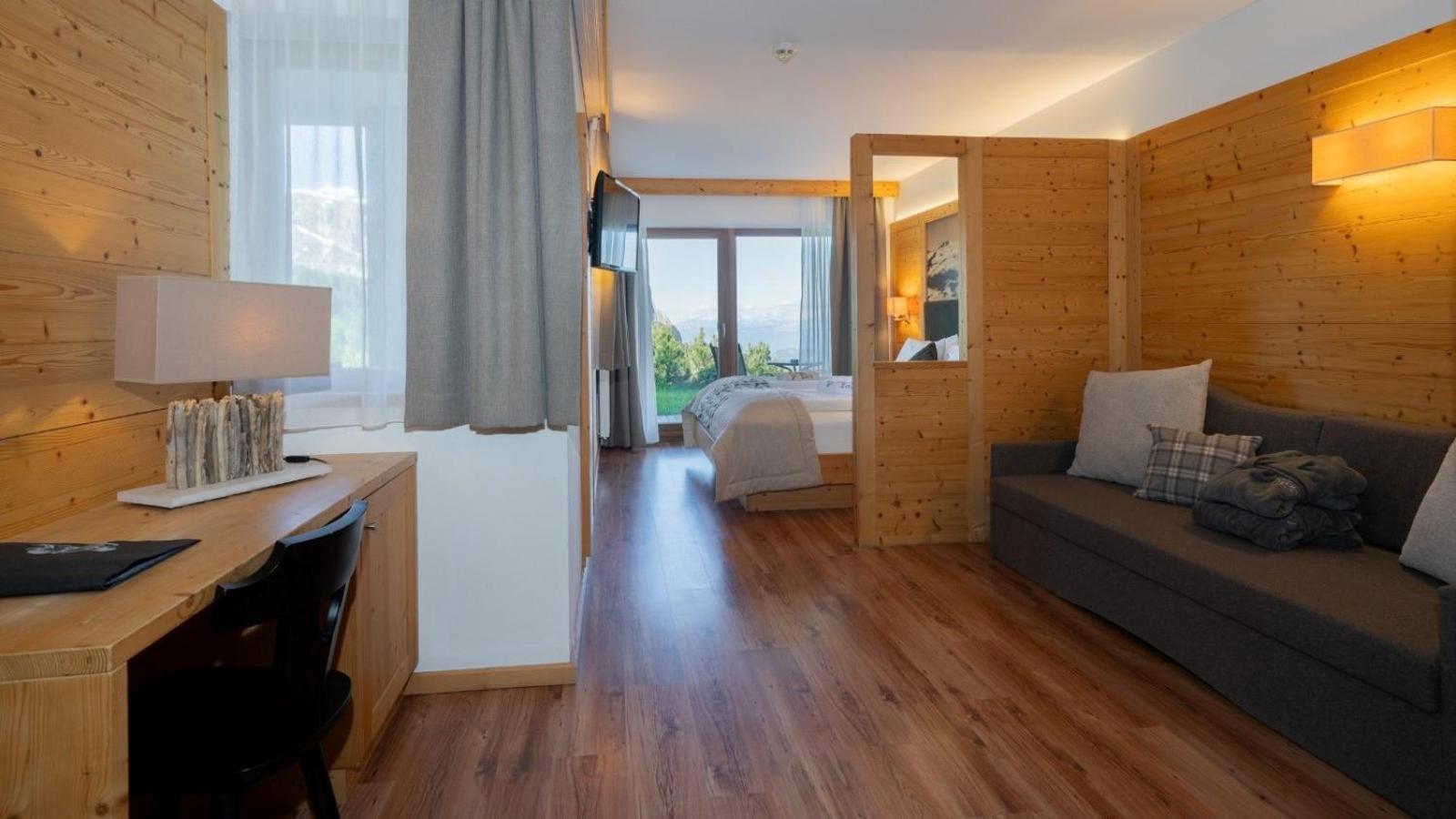 Berghotel Zorzi Алпе ди Сиуси Екстериор снимка
