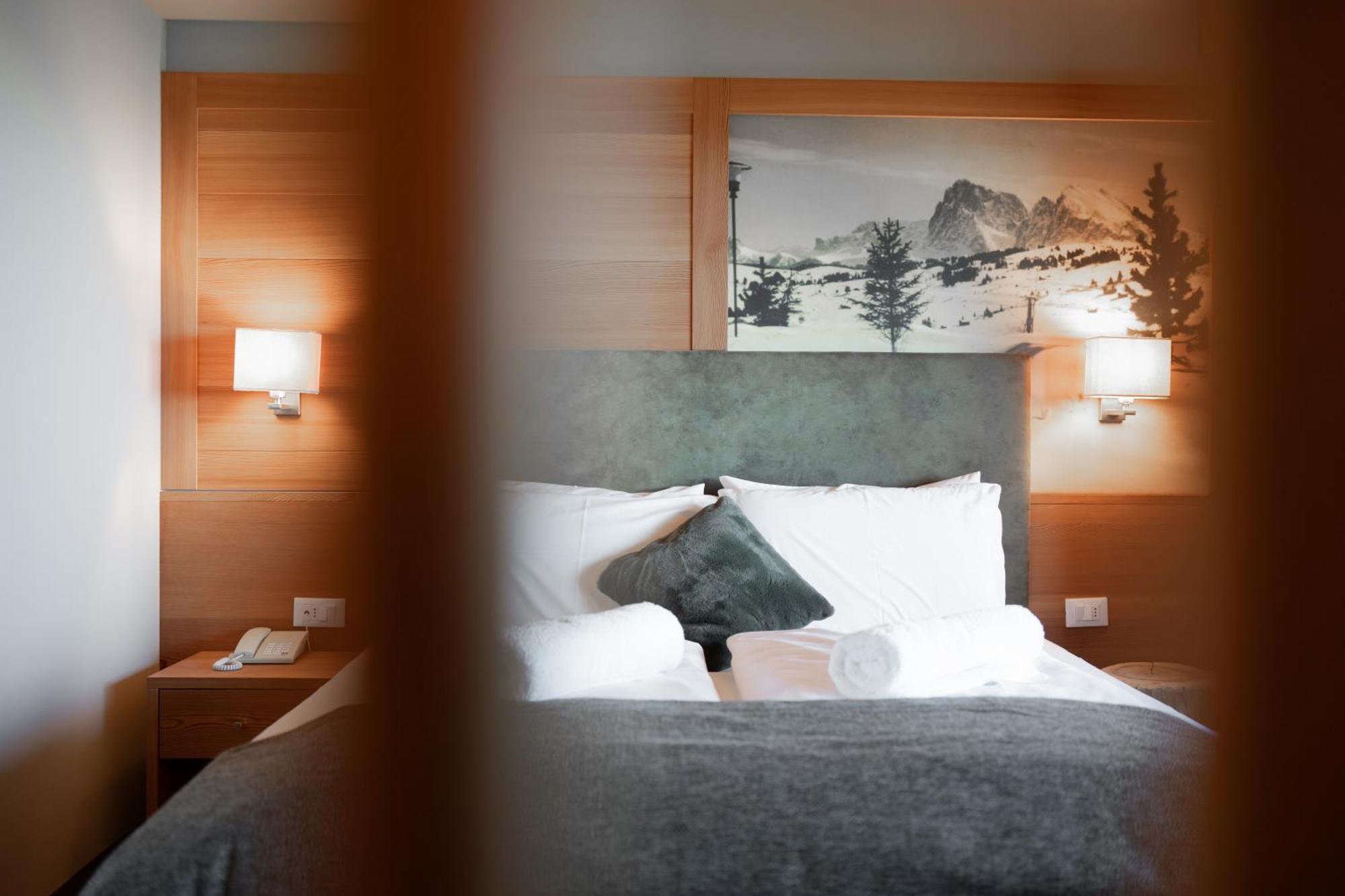 Berghotel Zorzi Алпе ди Сиуси Екстериор снимка