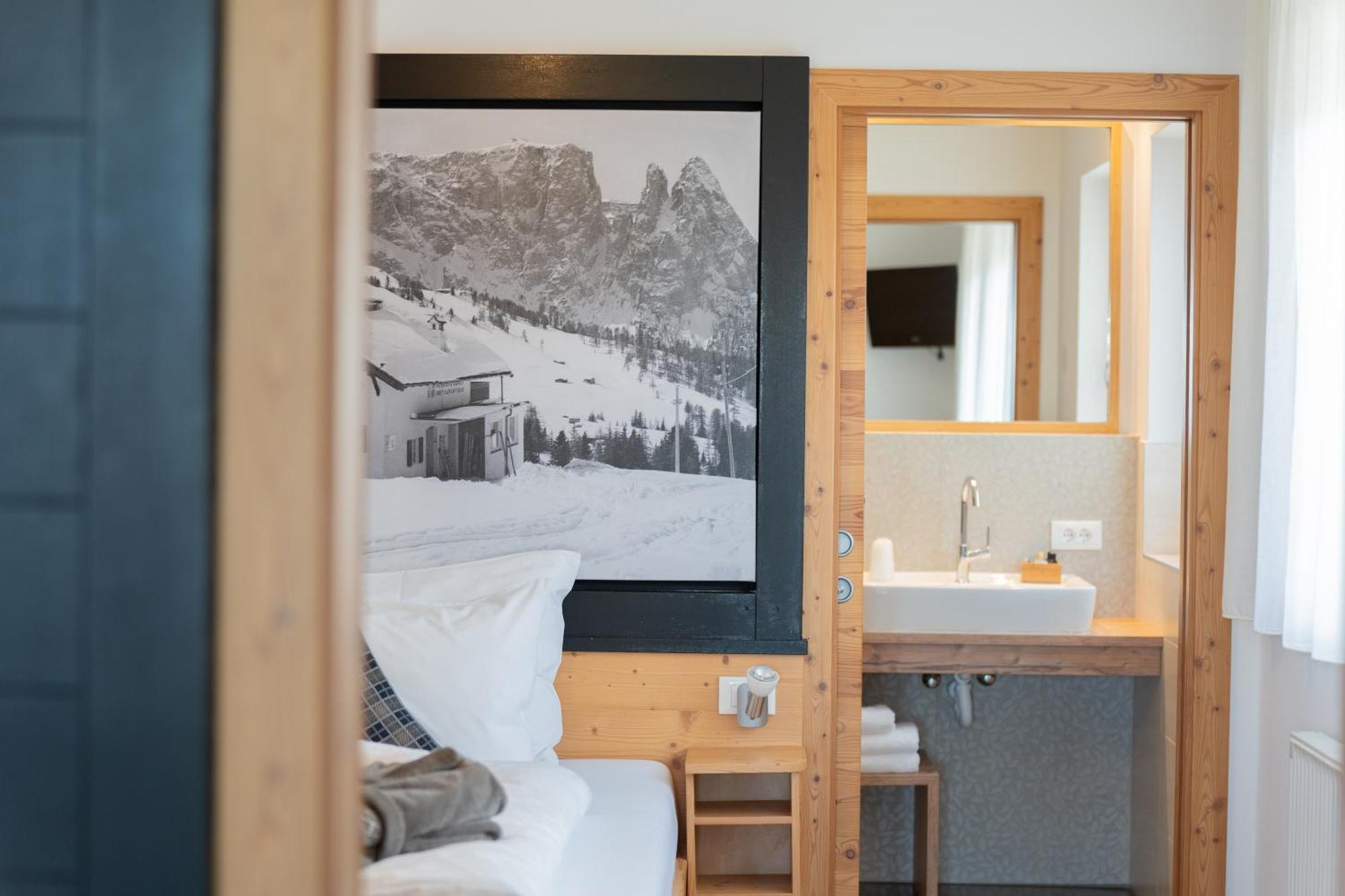Berghotel Zorzi Алпе ди Сиуси Екстериор снимка